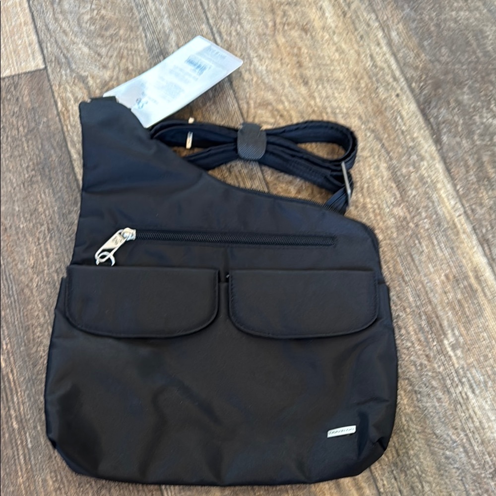 Travelon Black Anti-Theft Crossbody Bag